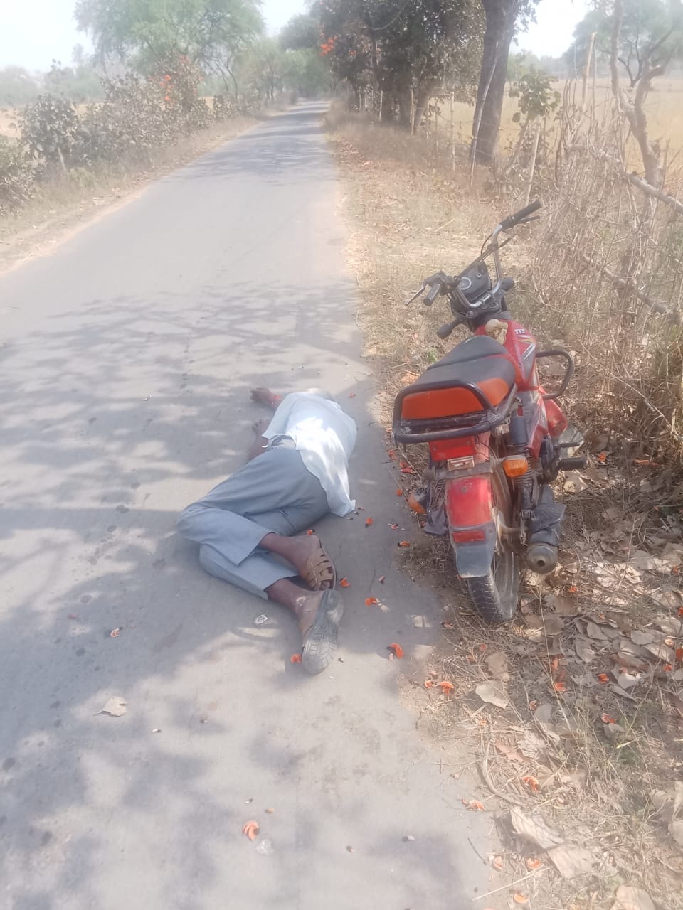 शराब के नशे में गाली-गलौज करने वाले सचिव निलंबित posted by Rajneesh Dev Parmar