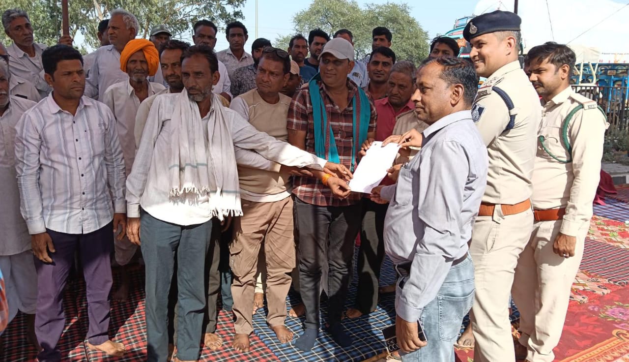 भारतीय किसान यूनियन का धुलेट में जारी धरना प्रदर्शन हुआ समाप्त posted by Ramesh Prajapat from Sardarpur