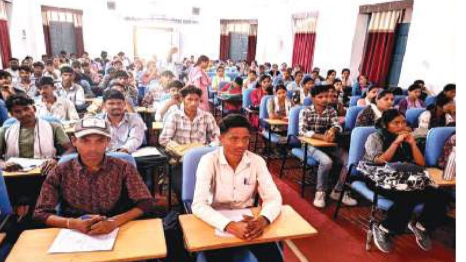 परीक्षा तनाव से मुक्ति के लिए ऑनलाइन मनोबल सत्र में दिया मानसिक शांति का मूल मंत्र posted by Lokesh Davde