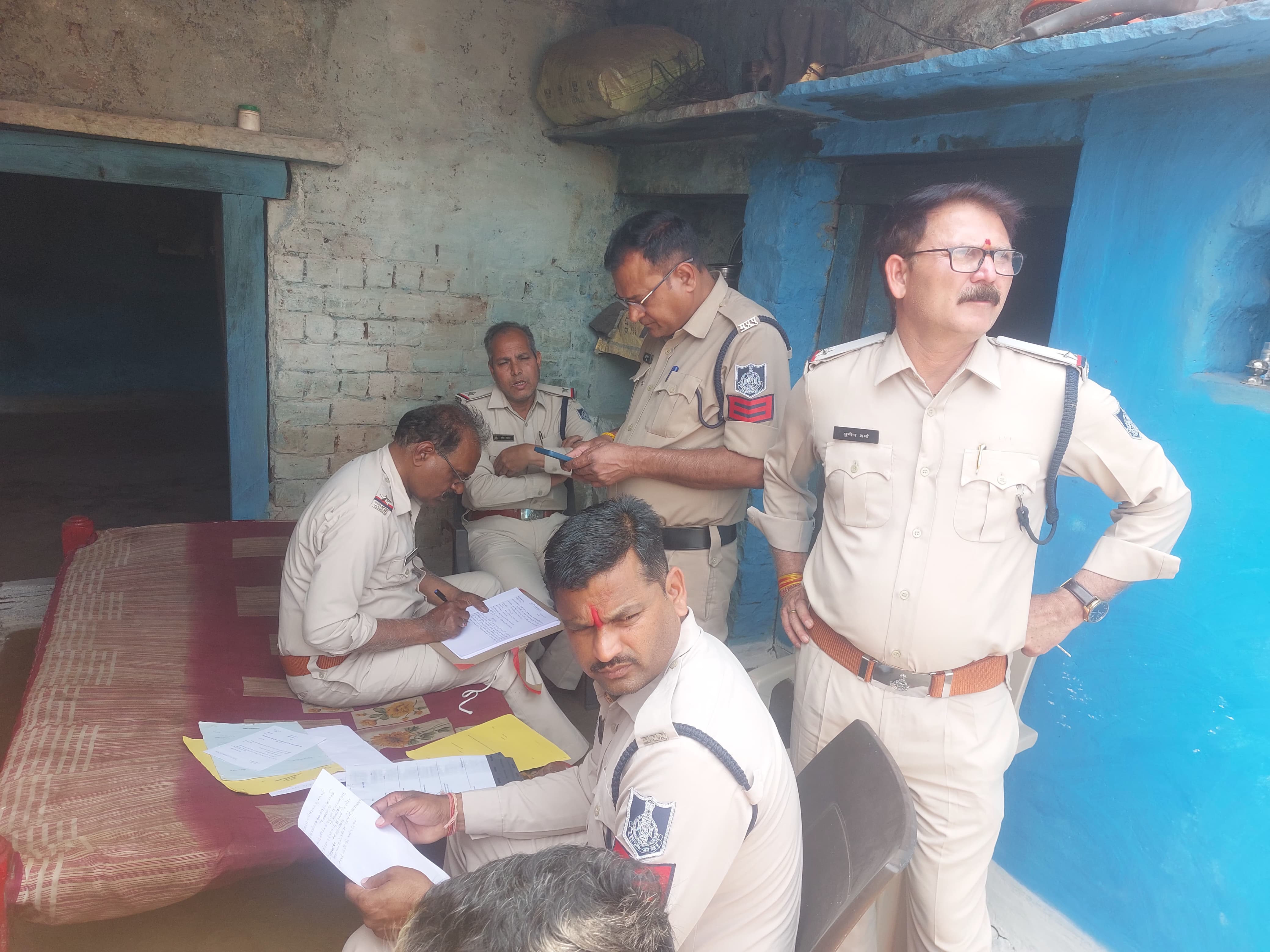 खून से लाल हुआ रिश्ता: चाय के विवाद में देवर बना हैवान, भाभी की बेरहमी से हत्या। posted by Naseem Ali from Raisen