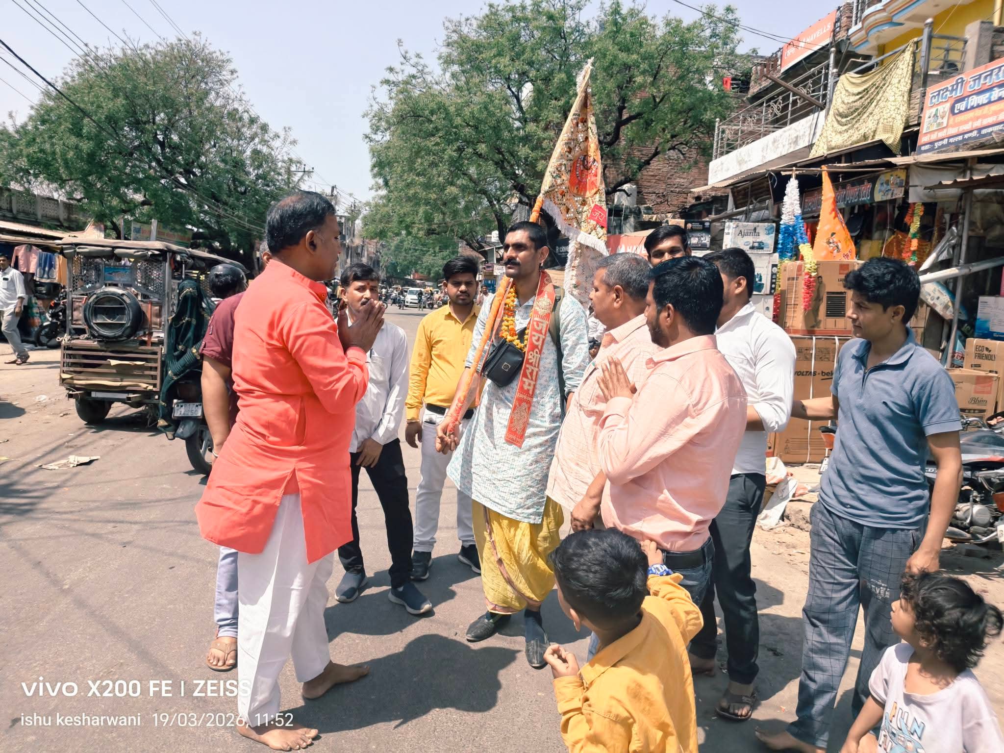 नीलेश तिवारी का पैदल खट्टू श्याम बाबा दर्शन यात्रा