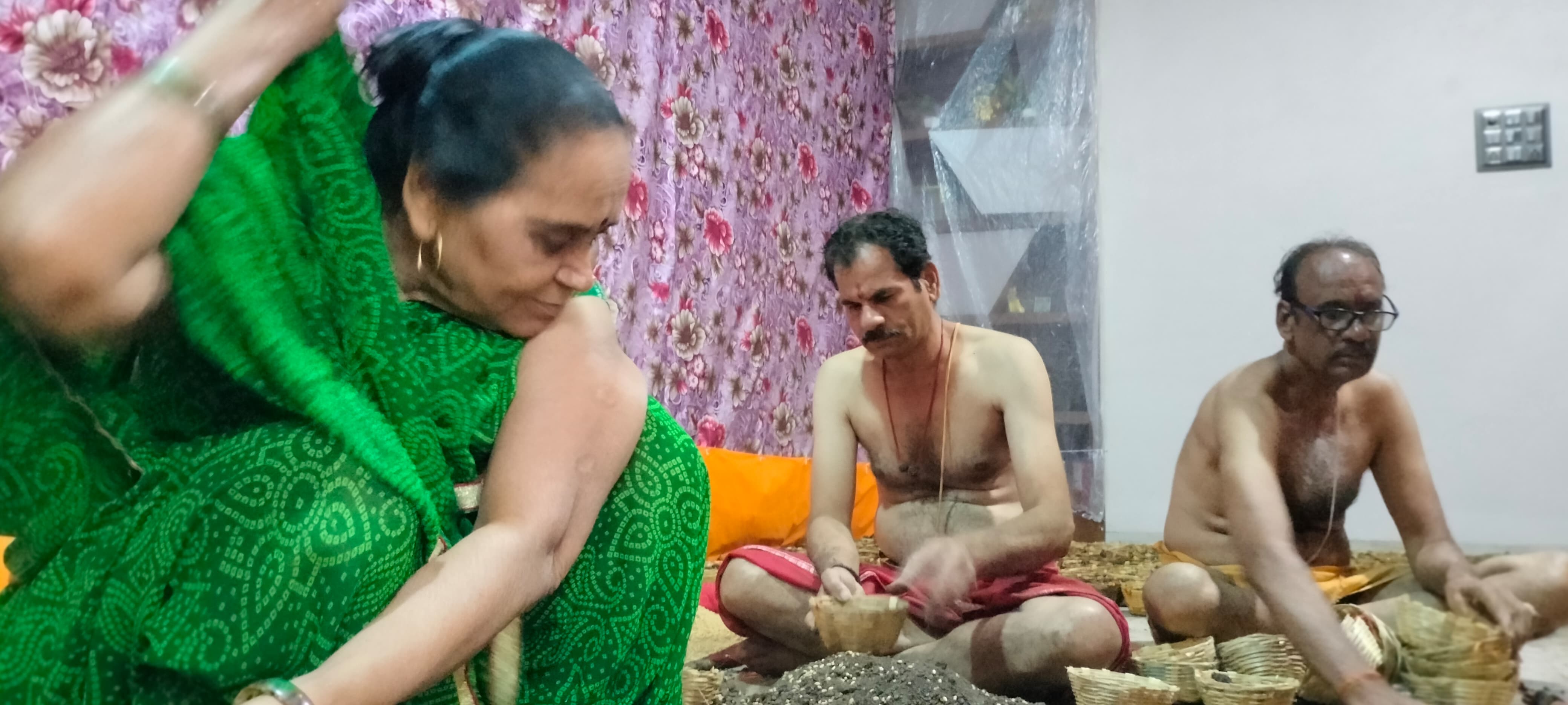 कल से खुलेंगी माता की बाडिय़ा, चरण पखार करेंगे posted by Lokesh Davde