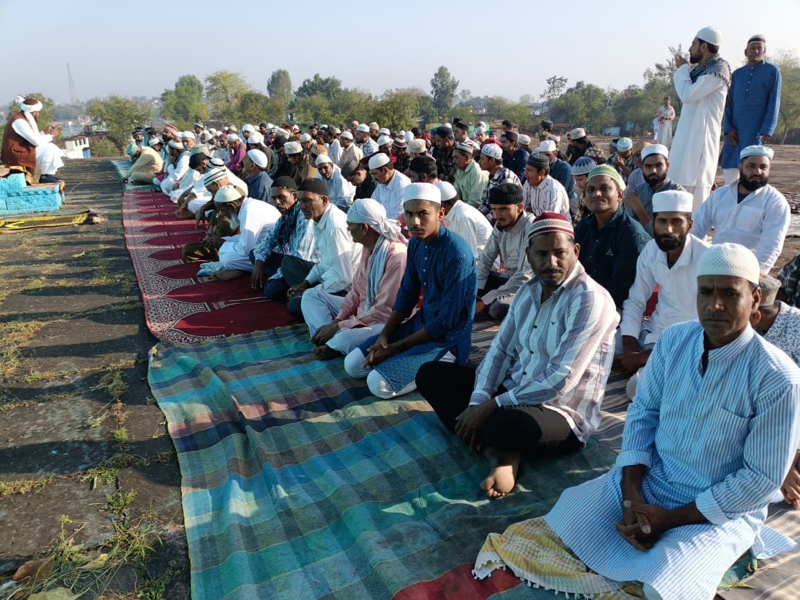 खिमलासा ईद उल फितर नई बस्ती ईदगाह  posted by Pratipal Rajput from Sagar