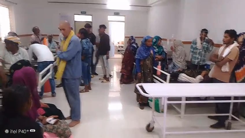 गुना में मजदूरों से भरा वाहन पलटा दो गंभीर घायल posted by Ved Parkash Arya from Guna