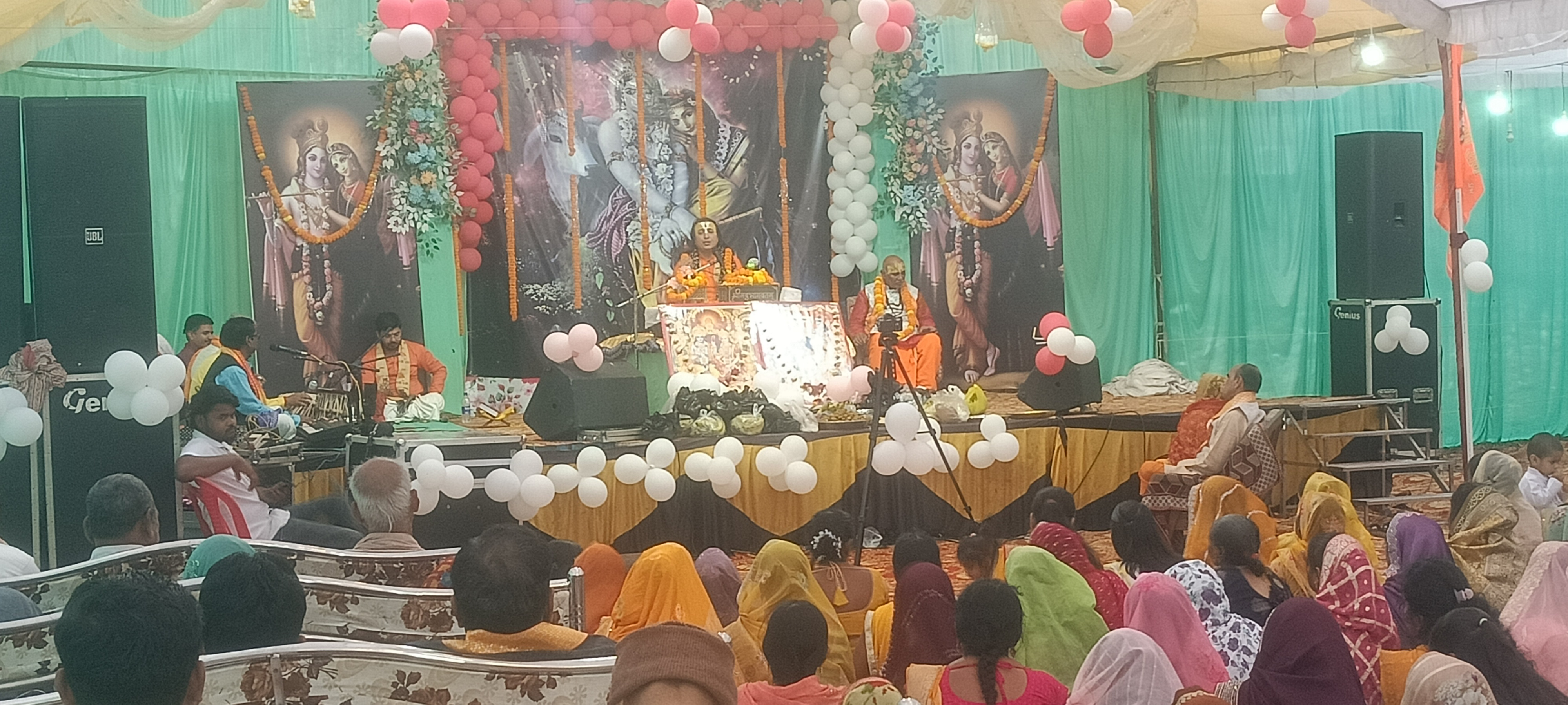 सनातन धर्म की स्थापना के लिए होता है भगवान का अवतार posted by Abhishek Gupta from Mangawan