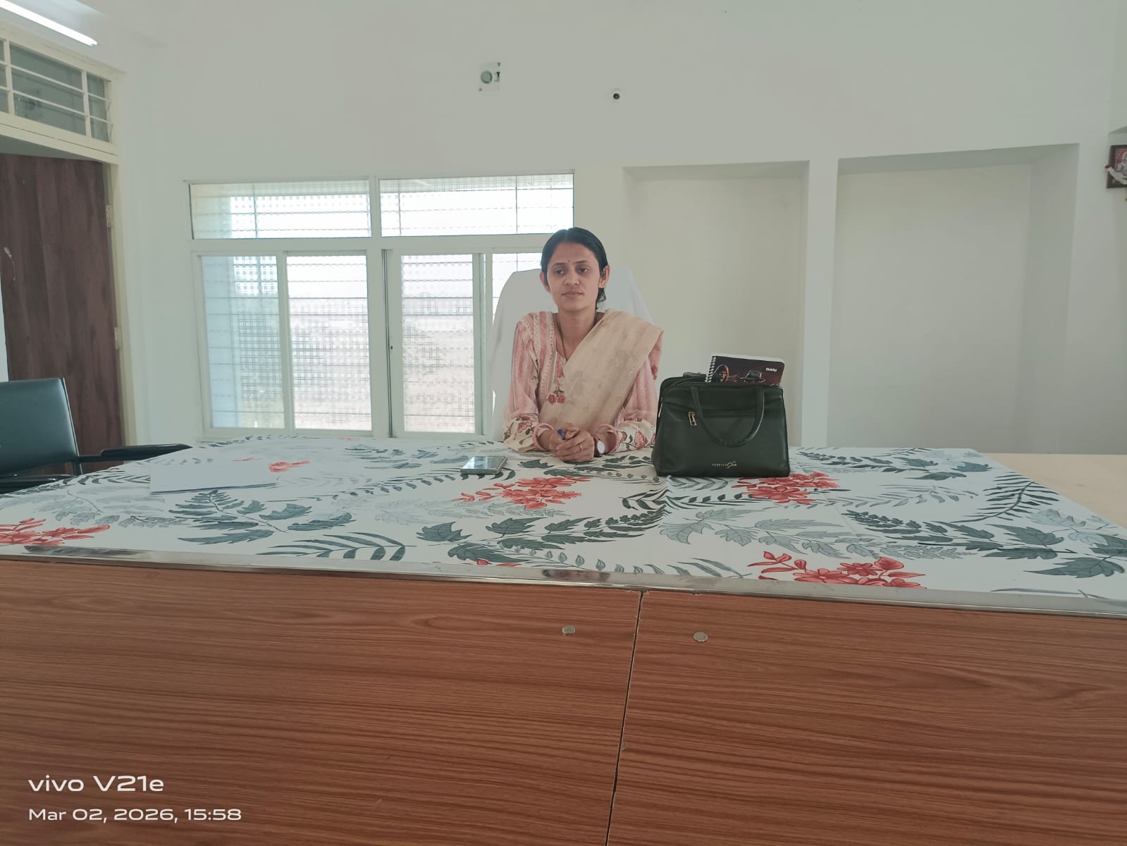 पट्टे के नाम पर बेचे जा रहे थे प्लॉट, तहसीलदार की सख्त कार्रवाई से मचा हड़कंप posted by Mohammad Asif Langha from Amla