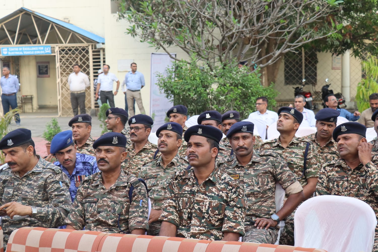 'रंग दे बसंती चोला': भोपाल में उमड़ा देशभक्ति का ज्वार, शहीदों की याद में भावुक हुए लोग posted by State News AI Desk 