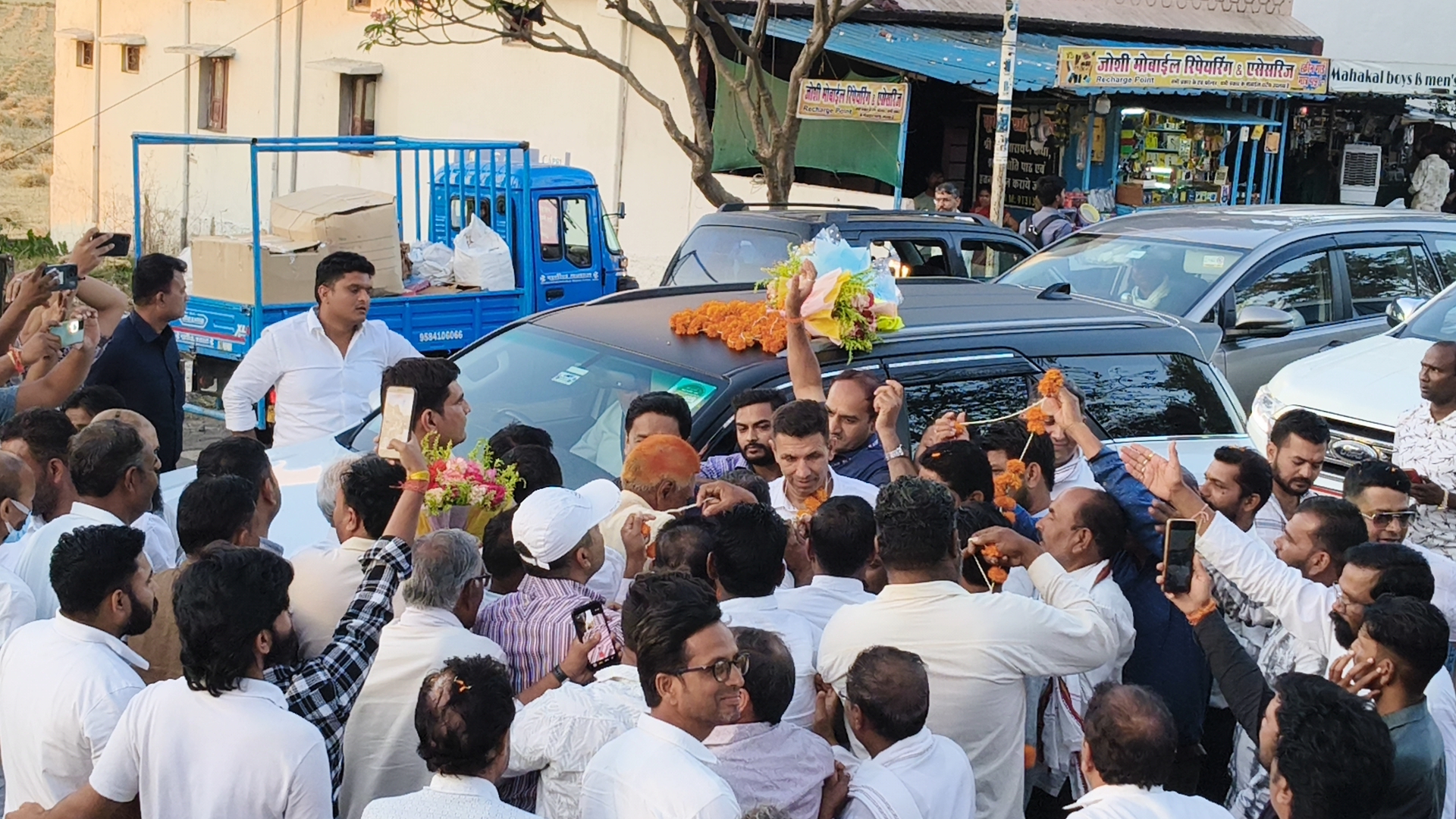 मुलताई पहुंचे कांग्रेस प्रदेश अध्यक्ष जीतू पटवारी ने बीजेपी पर जमकर निशाना साधा  posted by Mohammad Afsar  from Multai