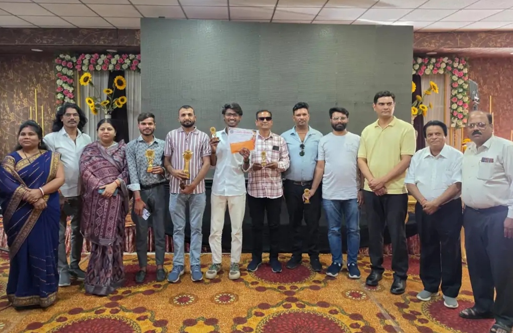 मूलतापी रील मेकिंग प्रतियोगिता सीजन 2 का हुआ भव्य आयोजन बाँटे पुरस्कार posted by Mohammad Afsar  from Multai