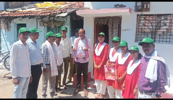 सौसर क्षेत्र में सिंगल प्लास्टिक यूज मुक्त अभियान चलाया गया सरकारी स्कूल बच्चों ने  posted by Umesh Kisna Dongare  from Pandhurna
