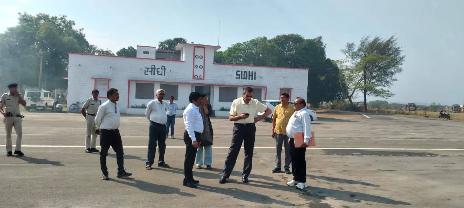 पनवार हवाई पट्टी का कलेक्टर ने किया निरीक्षण, सुदृढ़ीकरण के दिए निर्देश posted by Suraj Kevat