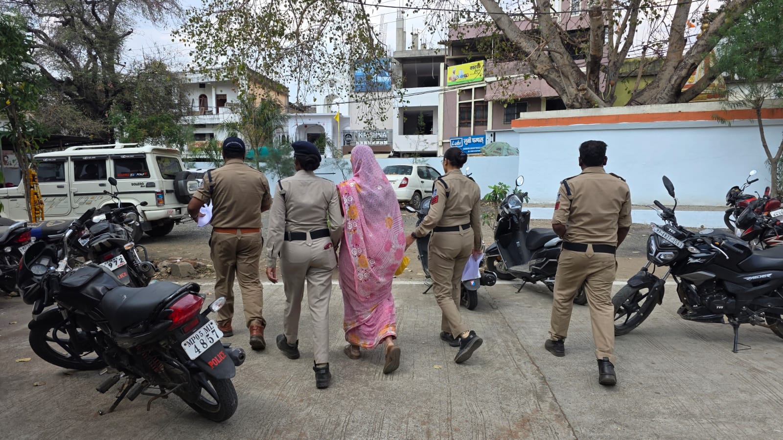 घरेलु विवाद में रिश्तों का हुआ खून मुलताई पुलिस नें किया सनसनी खेज खुलासा  posted by Mohammad Afsar  from Multai