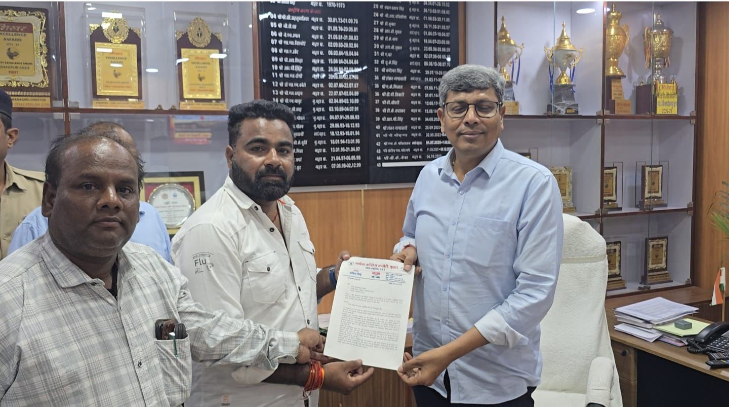 धनपुरी में कोयले की कालिख से त्रस्त जनता आंदोलन की तैयारी में posted by Irfan Khan  from Shahdol