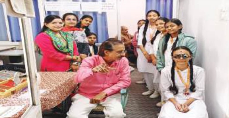 700 बच्चों के नेत्र जांचें, 102 में मिला दृष्टिदोष posted by Lokesh Davde