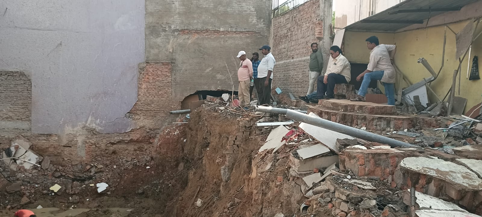 कोतमा अग्रवाल लॉज हादसा:  posted by Kishor Kumar Soni  from Anuppur