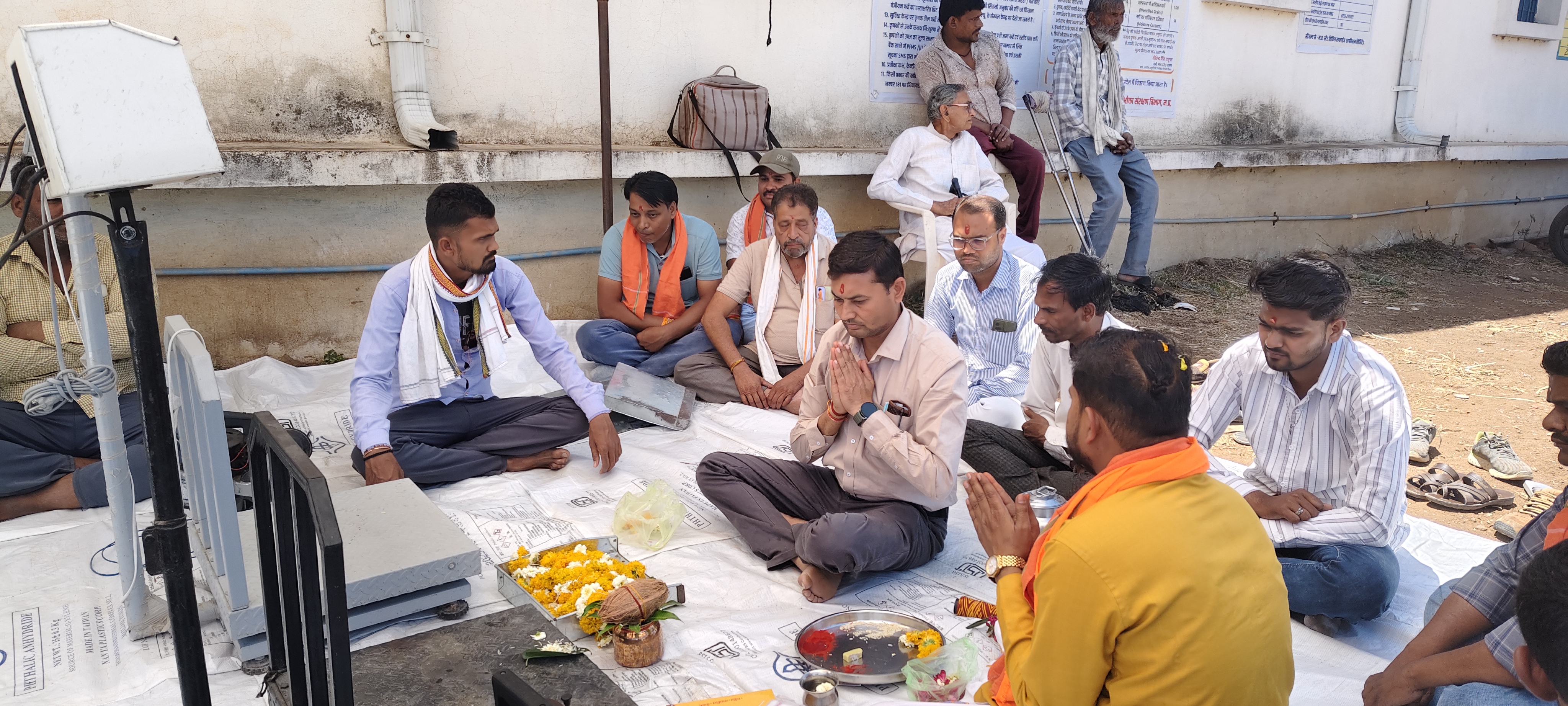 सीहोर के अहमदपुर में गेहूं खरीदी का उत्सव: किसानों का भव्य स्वागत posted by Baseem Uddin from Sehore