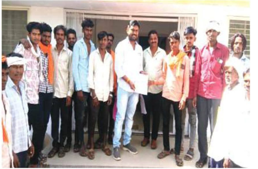 आजादी के बाद भी गांव के घर नहीं हो पाए बिजली से रोशन- राजपुर क्षेत्र के ग्राम बागदर के ग्रामीणों ने सौंपे ज्ञापन posted by Lokesh Davde