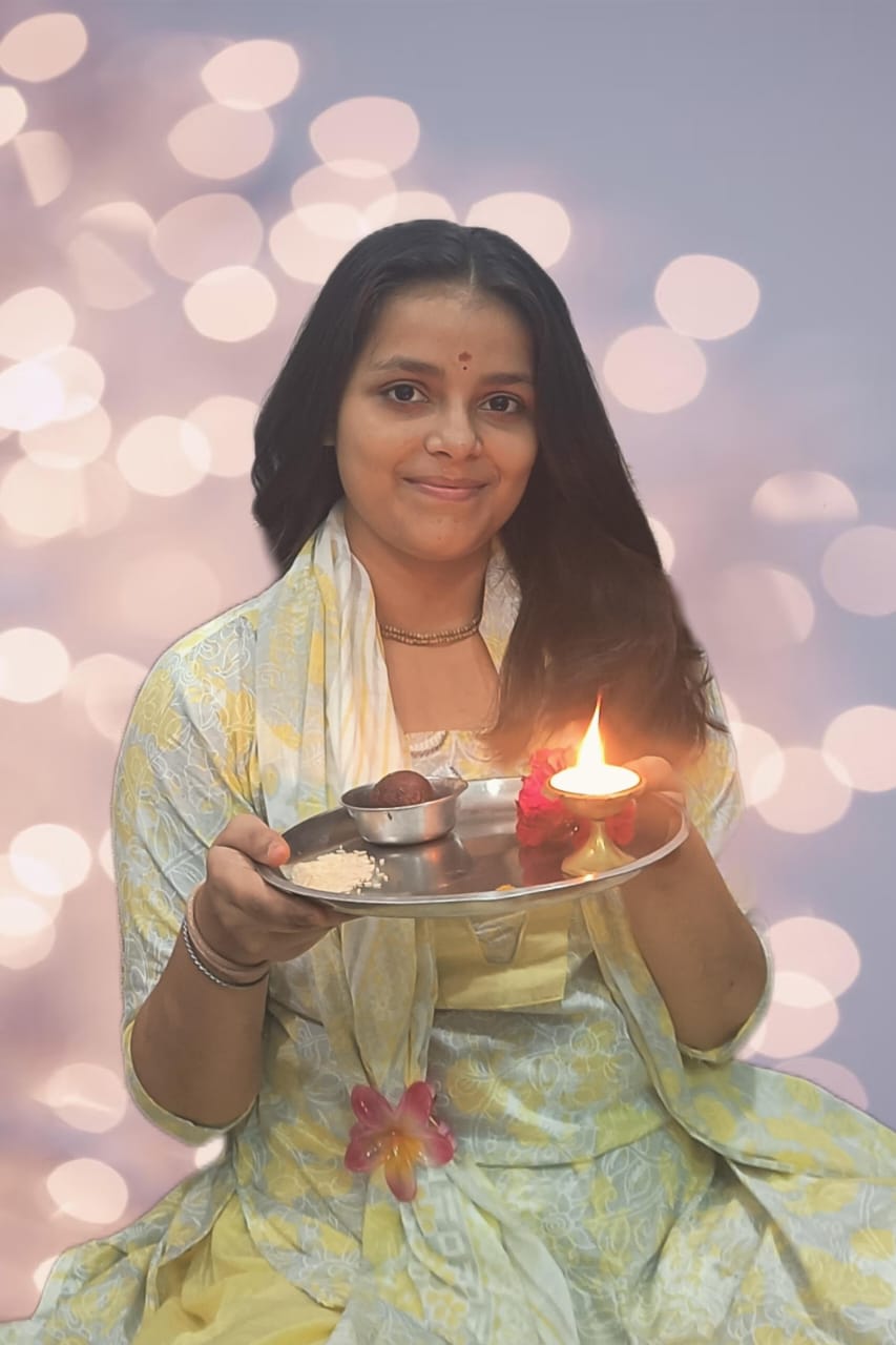 लिधौरा शासकीय कन्या हाई सेकेंडरी स्कूल की होनहार छात्रा नूपुर नायक (नैनी) सुपुत्री अमित नायक ने कक्षा 12वीं की परीक्षा में 87% अंक हासिल कर 