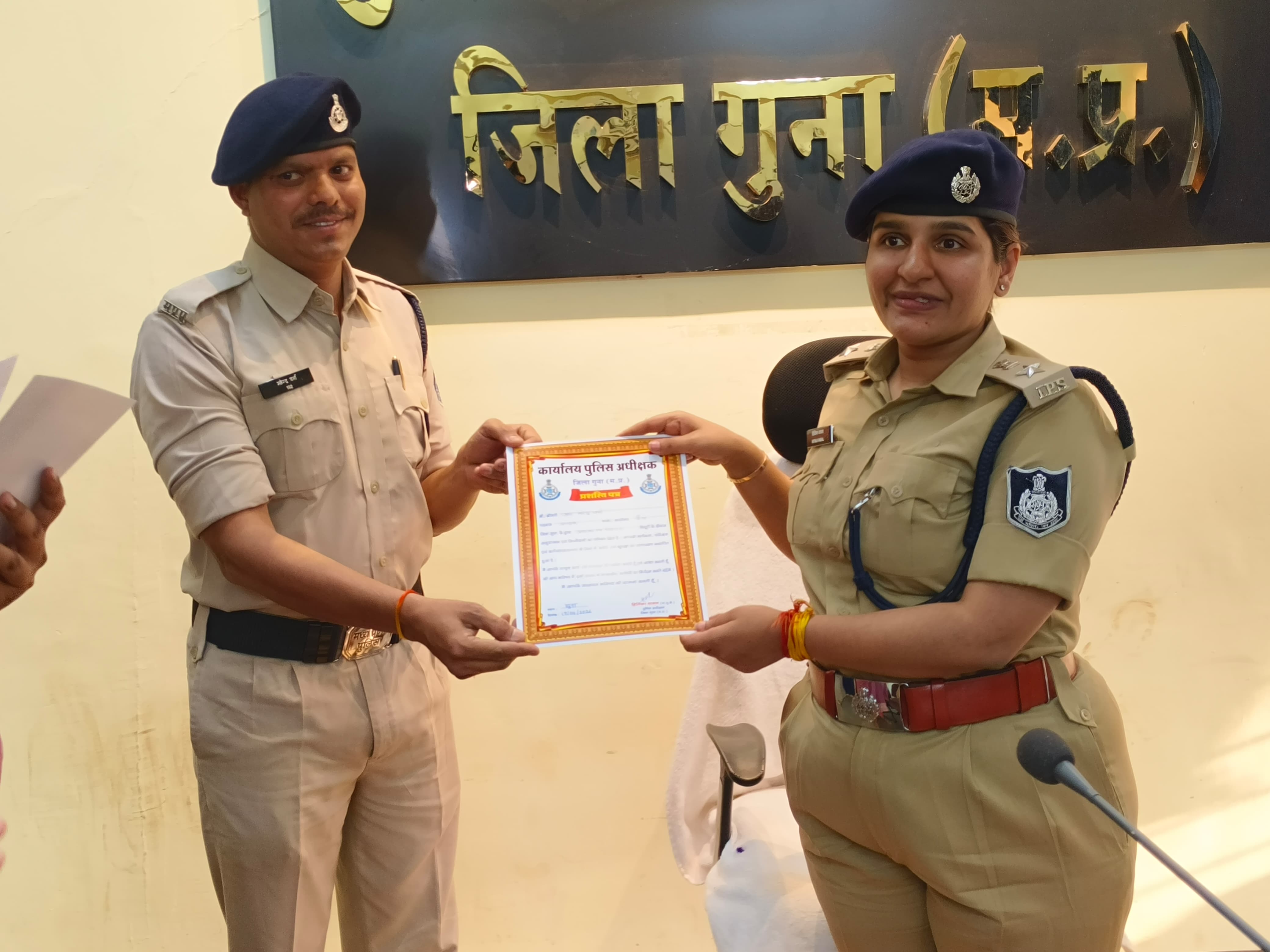 केंट क्षेत्र में निर्माणाधीन क्वार्टर में मजदूर की हत्या पर त्वरित न्याय posted by Ved Parkash Arya from Guna