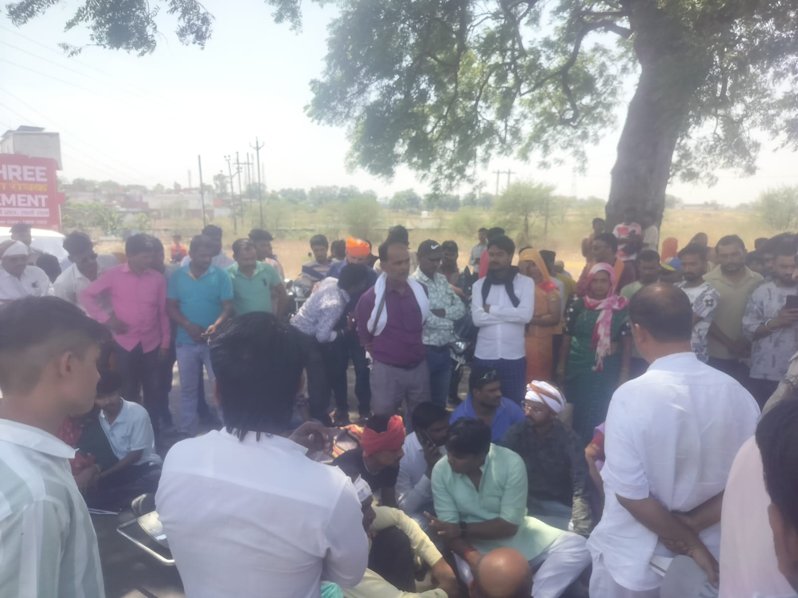 धमकियों से टूटा युवक, फांसी लगाकर दी जान posted by Kishor Kumar Soni  from Anuppur