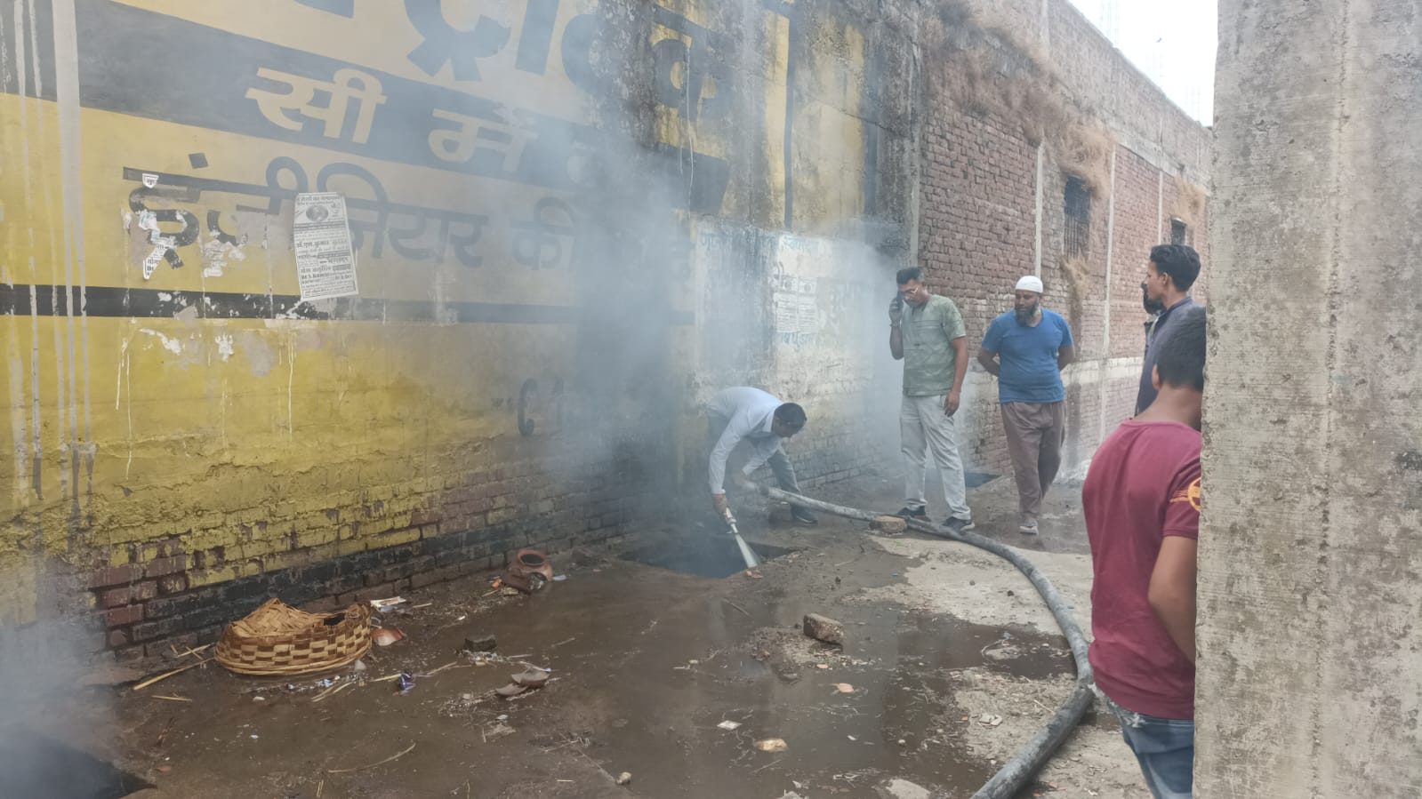 एक ही दिन में तीन जगह हुई आगजनी, दमकल टीम की तत्परता से टला बड़ा हादसा