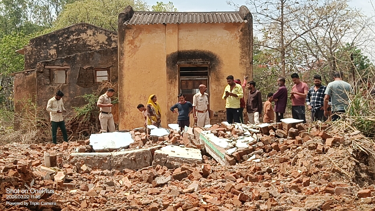 एक महीने बाद भी नहीं हुई कार्यवाही,सौंपी शिकायत 