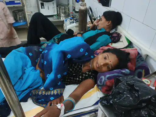 पन्ना में आधी रात खूनी तांडव: घर में सो रही महिला पर धारदार हथियार से जानलेवा हमला, हालत गंभीर