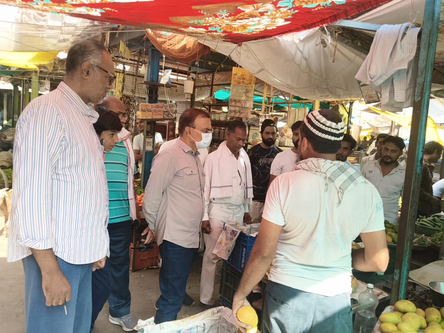 बुरहानपुर नगर निगम का बड़ा एक्शन! गंदगी फैलाने वालों पर चला 15 हजार जुर्माने का डंडा