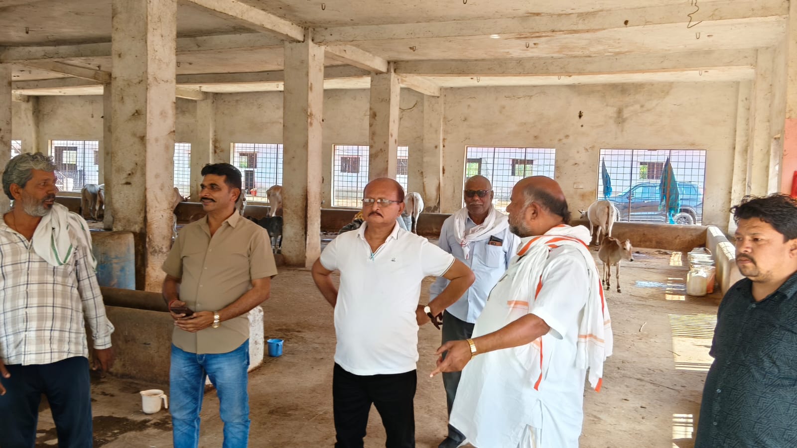 रमपुरवा की गौ शाला बनी मिसाल