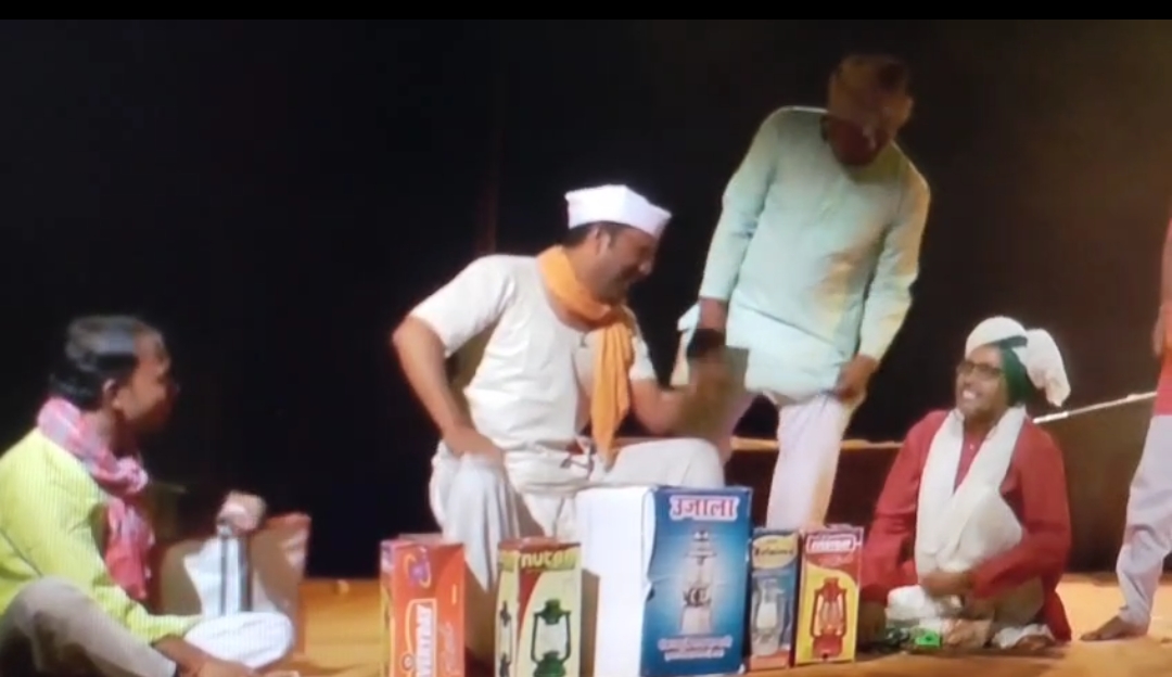 उमरिया नाट्य समारोह में स्थानीय कलाकारों की उपेक्षा पर विवाद गर्माया