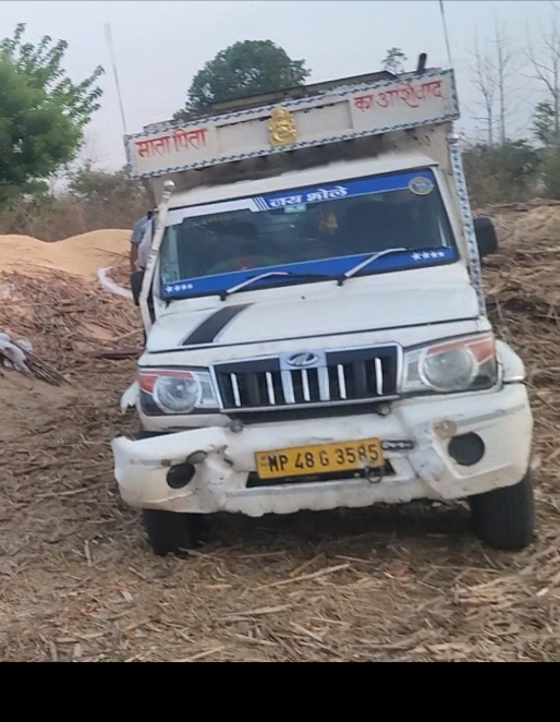 शाहपुर पुलिस की बड़ी कार्रवाई बोलेरो पिकअप से 15 गौवंश बरामद, 2 आरोपी गिरफ्तार