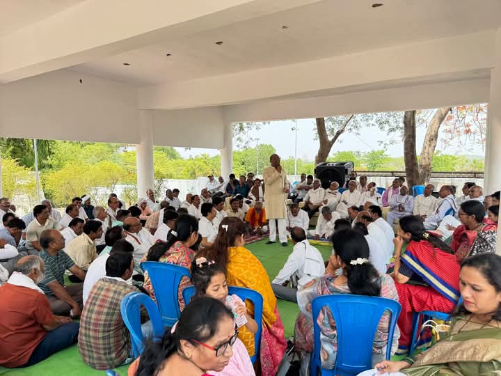 सौसर: पूर्व मंत्री स्व. रेवनाथ चौरे जी की पुण्यतिथी मनाई 