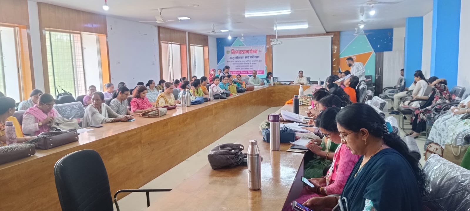 बालाघाट: बाल सुरक्षा एवं शोषण से बचाव के लिए कलेक्ट्रेट में आयोजित हुई विशेष कार्यशाला
