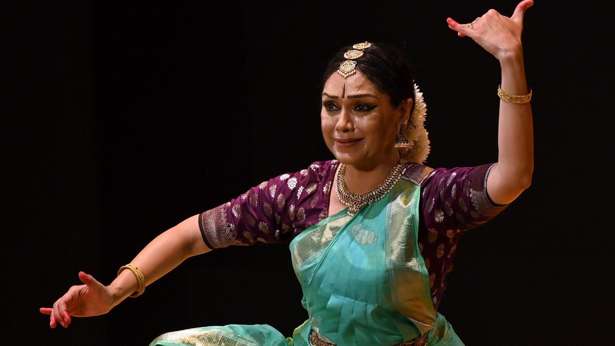 Rama Vaidyanathan Explores the Multidimensional Beauty of Sringara Rasa Through Dance Performance Enchanting Audiences with Grace and Elegance