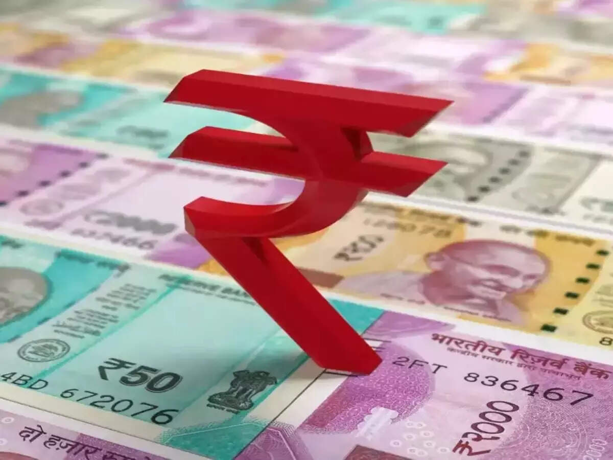 Rupee Surges Dramatically Against US Dollar Reaching New Heights As It Climbs Significantly Boosting Market Confidence And Economic Outlook