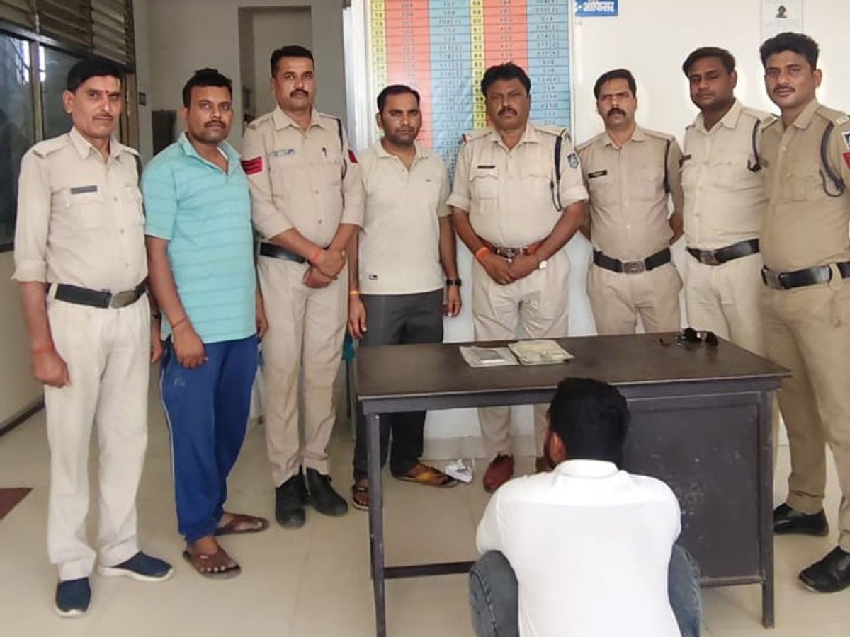 पन्ना: साइबर ठगी के आरोपी को नोएडा से किया गिरफ्तार, पुलिस की बड़ी कार्रवाई