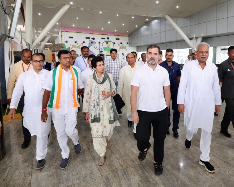 छत्तीसगढ़ दौरे पर राहुल गांधी, इस योजना की करेंगे शुरुआत...