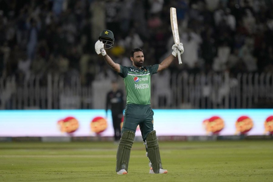 NZ vs PAK: फखर पाकिस्तान के लिए विश्व कप में सबसे तेज शतक लगाने वाले बल्लेबाज बने हैं।