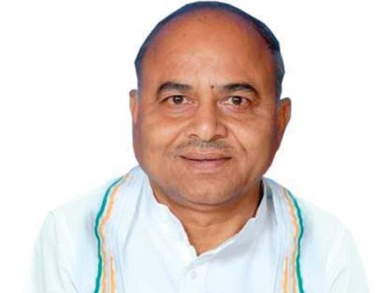 आहत होकर कांग्रेस के दिग्गज नेता डॉक्टर गोविंद सिंह ने अब विधायक का चुनाव नहीं लड़ने का ऐलान कर दिया है,