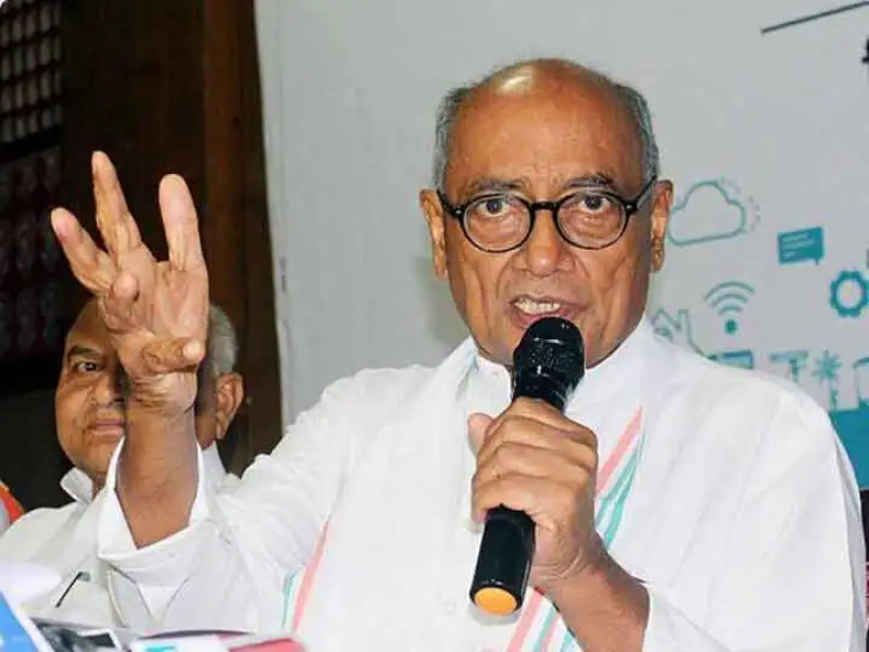 पूर्व सीएम दिग्विजय को किया गिरफ्तार