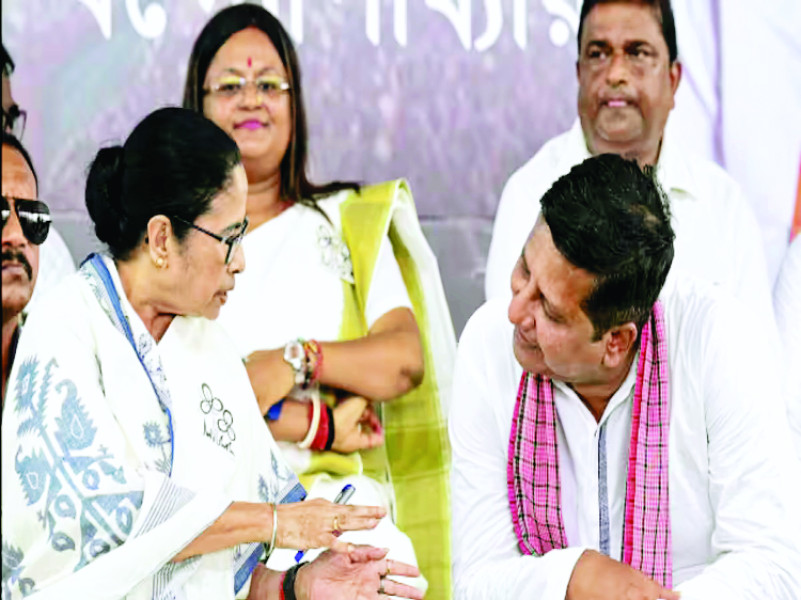 ममता को झटका, हाईकोर्ट के आदेश से 26 हजार बेरोजगार, बंगाल शिक्षक भर्ती घोटाला: 8 साल से नौकरी में, चार हफ्ते में वेतन भी लौटाएं
