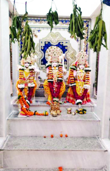 श्री काशी विश्वनाथ मंदिर,  इंडस रीजेंसी, नियर  विश्वनाथ मंदिर में प्रतिमाओं की प्राण प्रतिष्ठा समारोह सम्पन्न