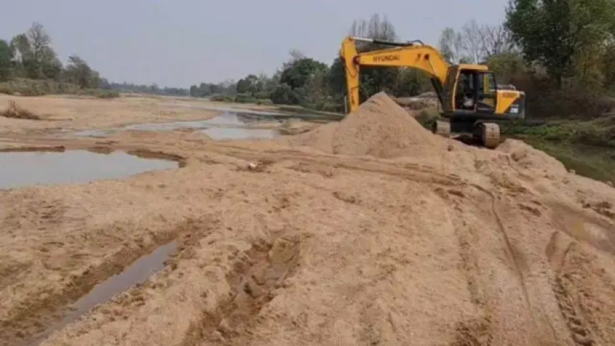 रेत खदानों के लिए लोक सुनवाई की गई प्रस्तावित