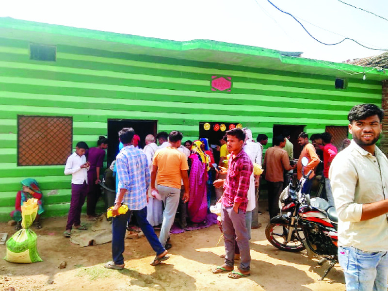 पिछले कई महीनों से पात्र हितग्राहियों को नहीं रहा राशन  सरपंच ने खाद्य अधिकारी-विक्रेता की मिली भगत के लगाए आरोप