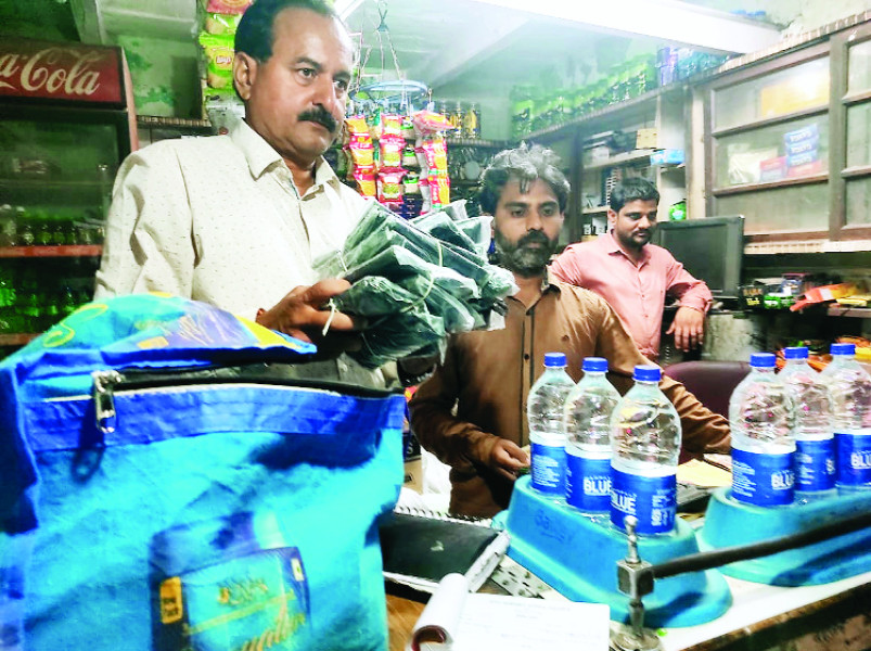 नगर पालिका ने दुकानदारों की दी सख्त हिदायत