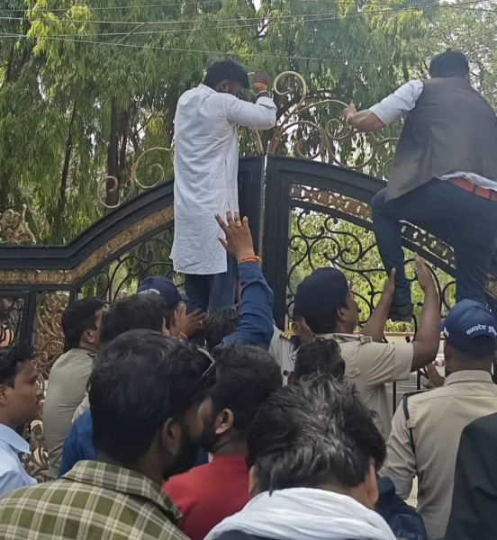 RDVV में हंगामा करने वाले लॉ एसोसिएशन के अध्यक्ष सहित तीन पर एफआईआर दर्ज