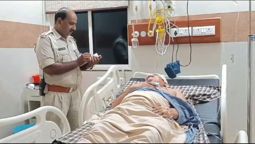 सिवनी से मैहर जा रहे परिवार की कार हाईवा से टकराई, 1 की मौत 4 घायल