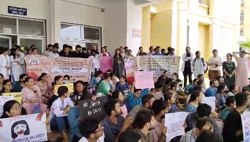 मध्यप्रदेश में डॉक्टरों की हड़ताल का मामला पहुंचा हाईकोर्ट, भोपाल-इंदौर समेत कई जिलों में प्रदर्शन