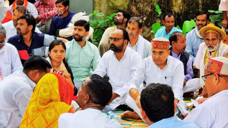 सिंगरौली में आदिवासी युवक को कुचलने के मामले में आरोपियों पर मामला दर्ज, कांग्रेस के विरोध प्रदर्शन के बाद हुई कार्रवाई
