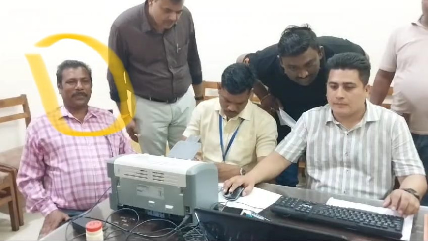 Jabalpur News: RDVV कर्मचारी संघ उपाध्यक्ष को रिश्वत लेते लोकायुक्त ने दबोचा